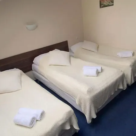 Modlin Palace 호텔 3*